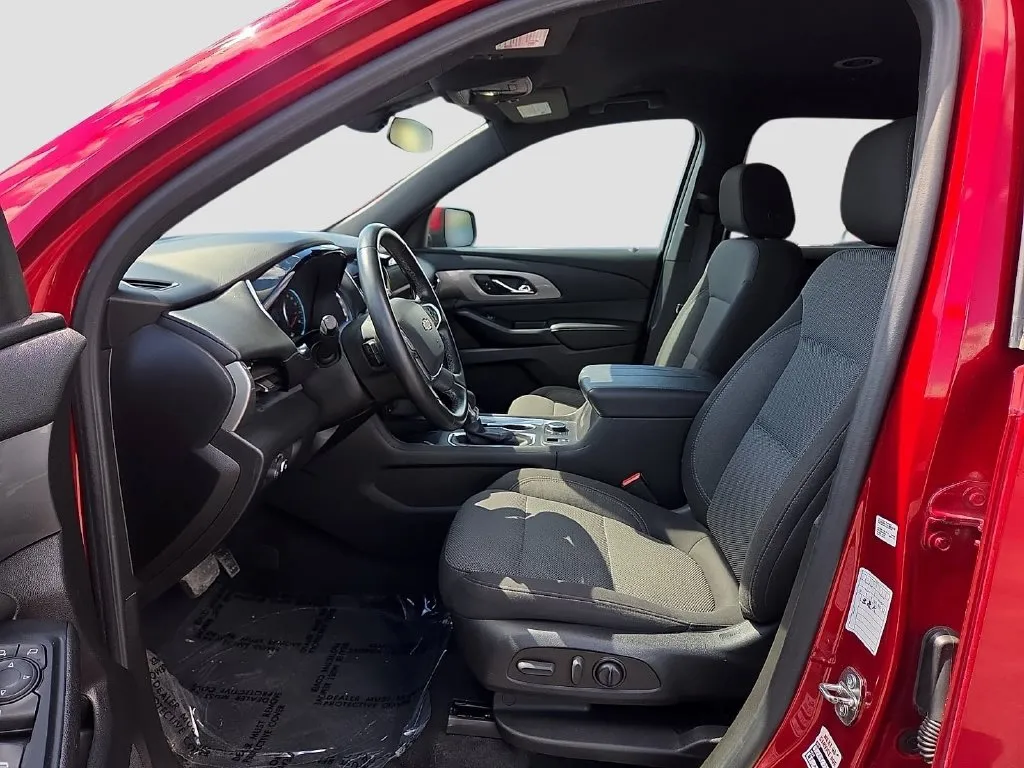 Chevrolet Traverse photo 19