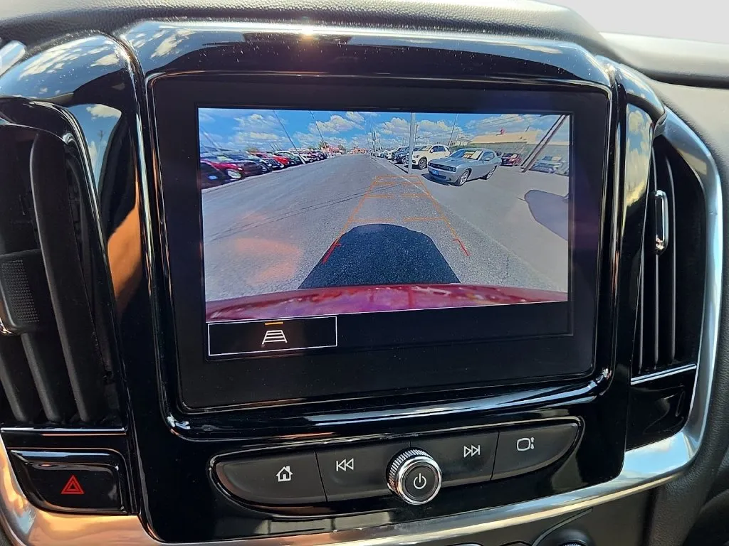 Chevrolet Traverse photo 22