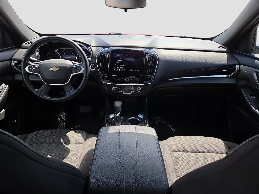 Chevrolet Traverse photo 15