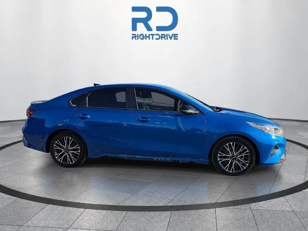 Kia Forte photo 2