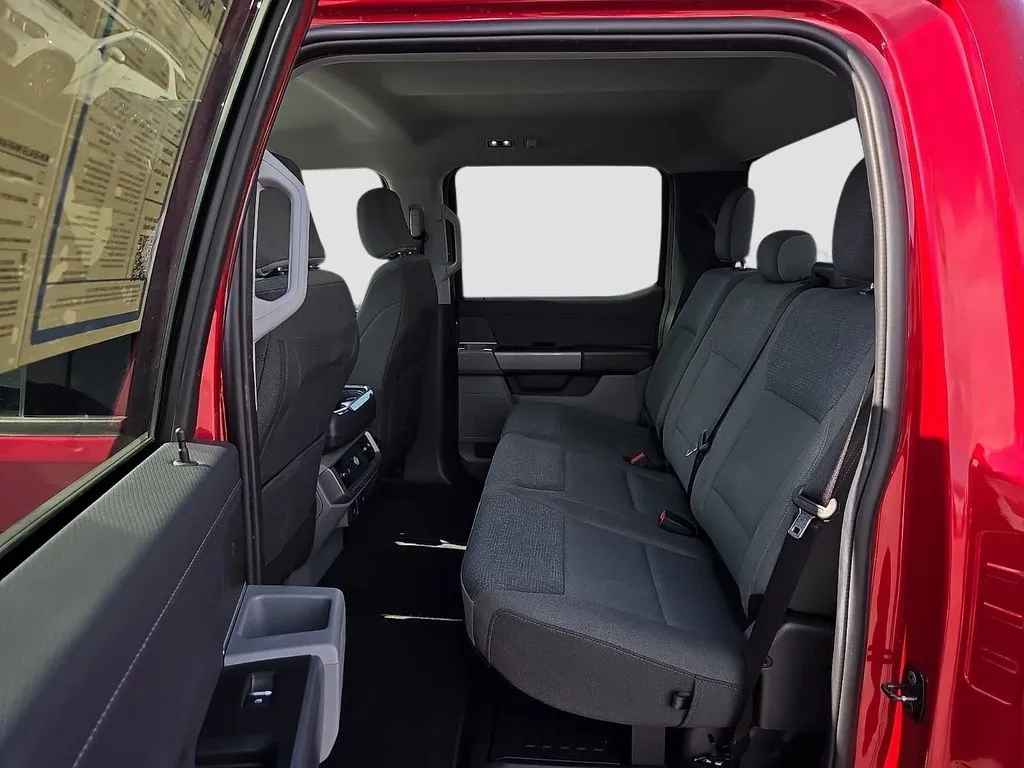 Ford F-150 photo 14