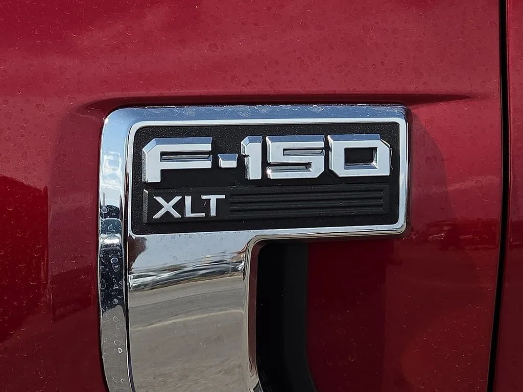 Ford F-150 photo 10