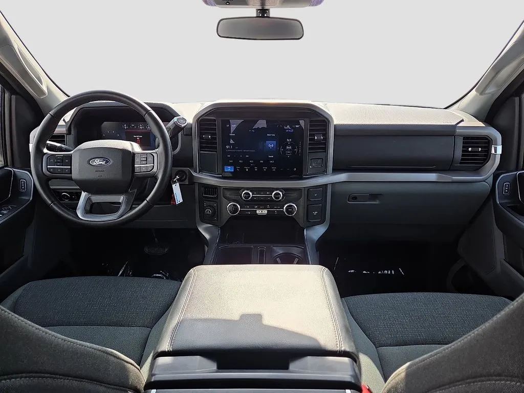 Ford F-150 photo 15