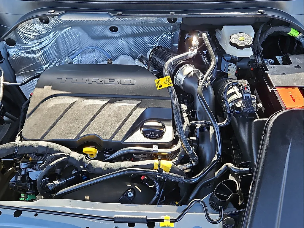 Buick Envista photo 8