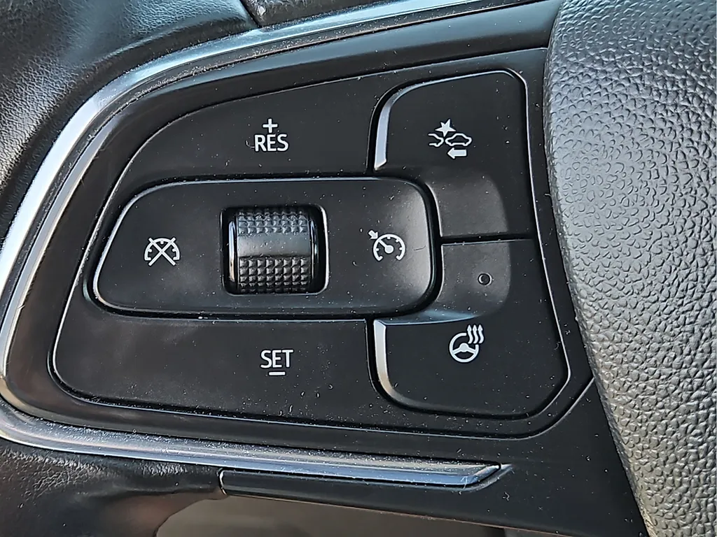 Buick Envista photo 22