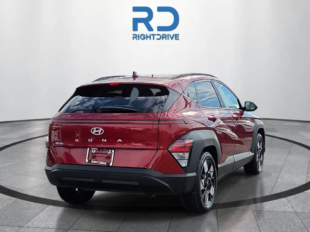 Hyundai Kona photo 3