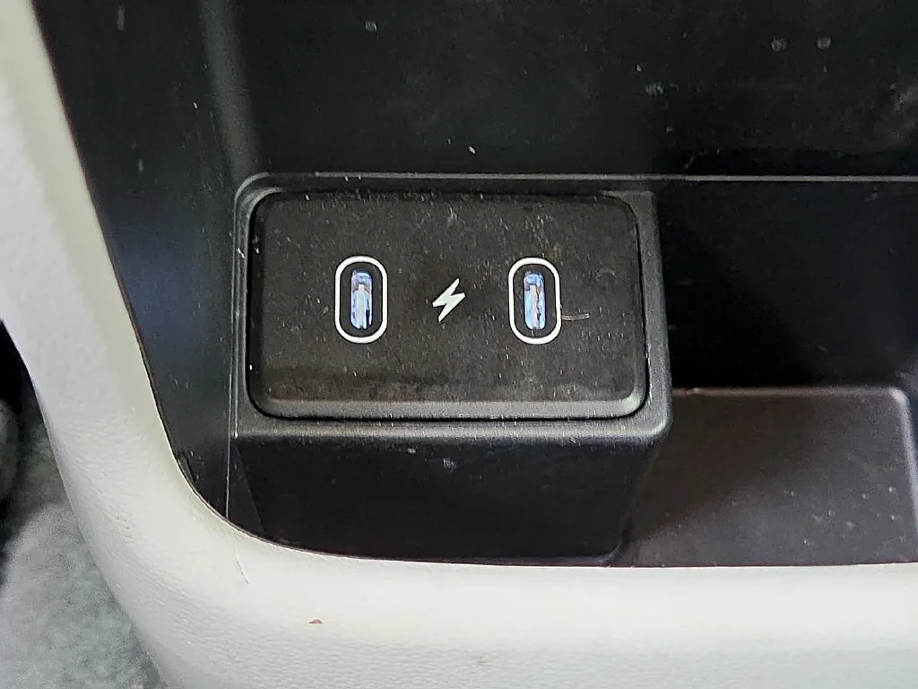 Hyundai Kona photo 14