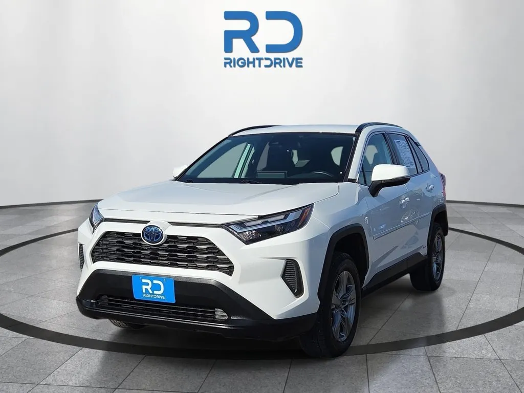 Toyota RAV4 photo 6