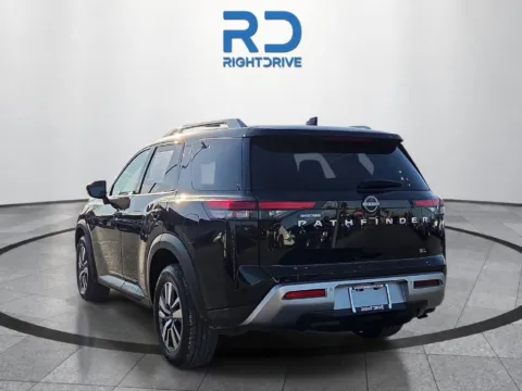 More photos of 2025 Nissan Pathfinder SL at RightDrive - 7320 Alameda, TX