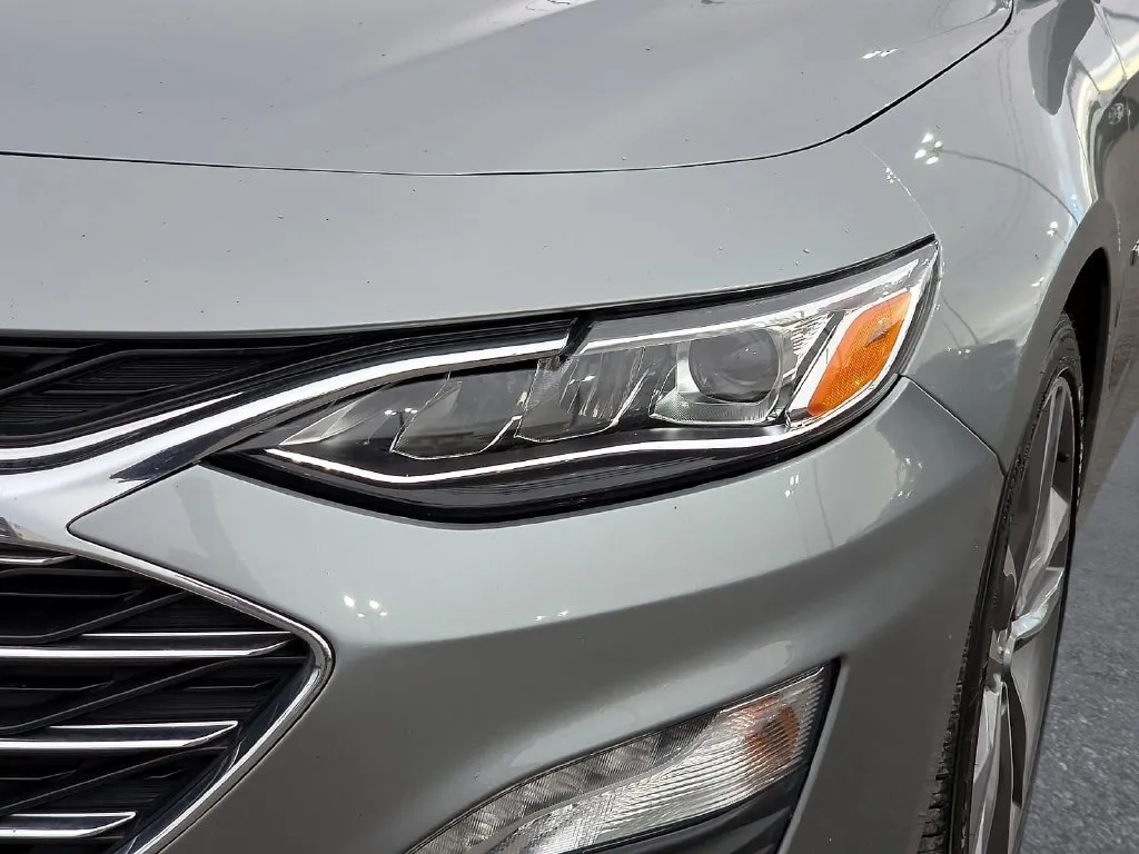 Chevrolet Malibu photo 8