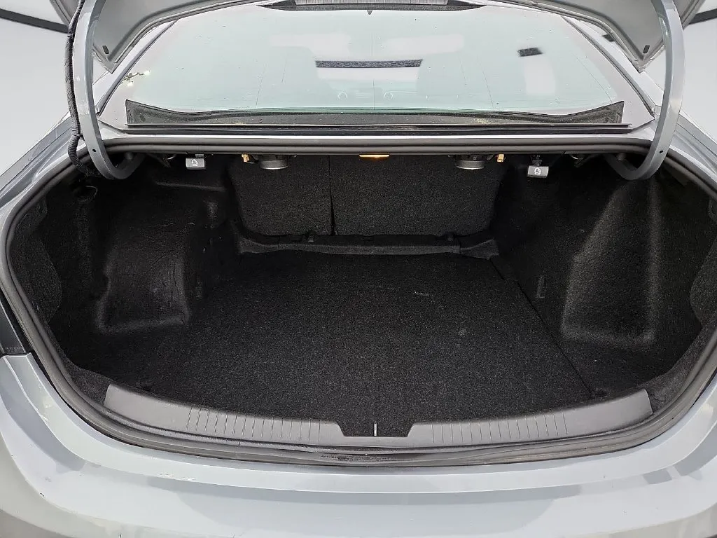 Chevrolet Malibu photo 14
