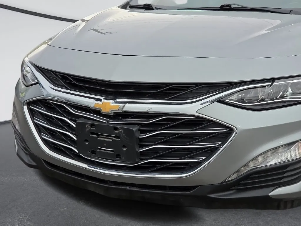 Chevrolet Malibu photo 7