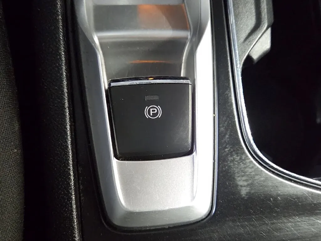 Subaru Ascent photo 21