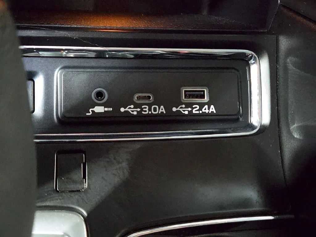 Subaru Ascent photo 20