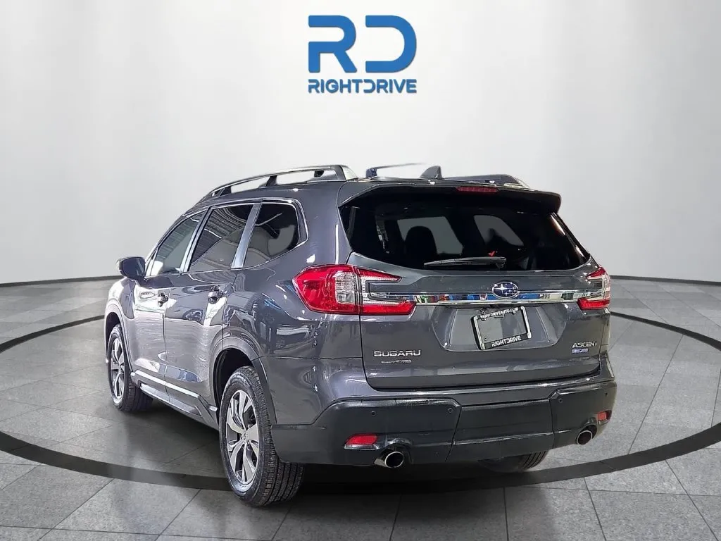 Subaru Ascent photo 4