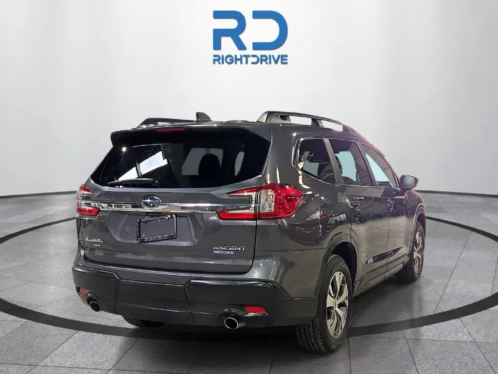 Subaru Ascent photo 3