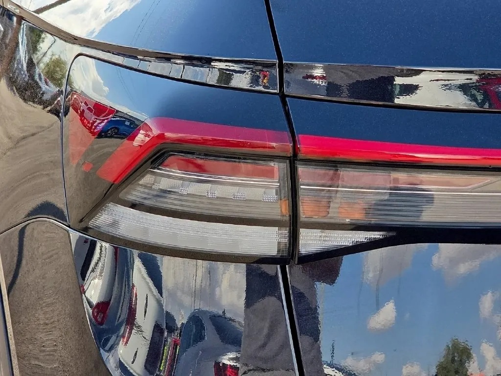 Volkswagen Taos photo 11