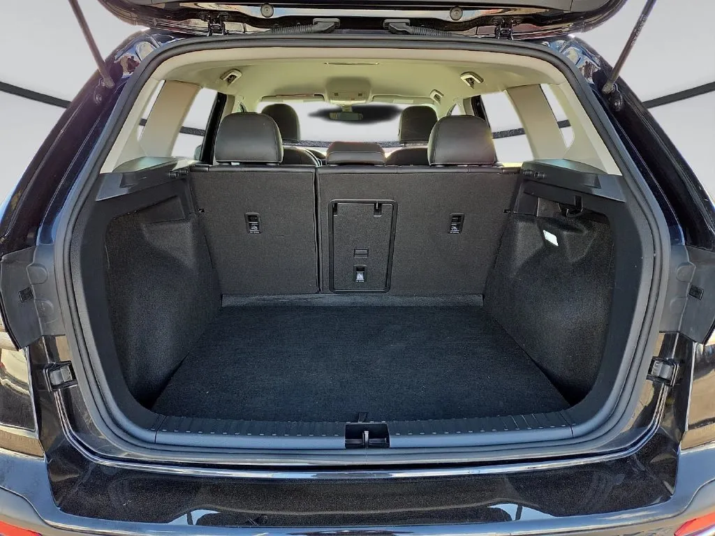 Volkswagen Taos photo 13