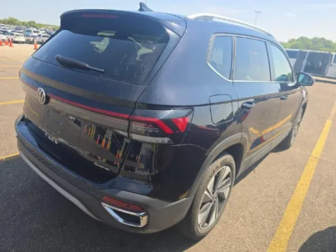 More photos of 2025 Volkswagen Taos 1.5T SE at RightDrive - 7320 Alameda, TX
