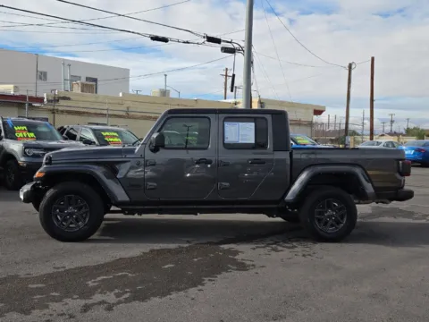 More photos of 2024 Jeep Gladiator Sport S at RightDrive - 7320 Alameda, TX