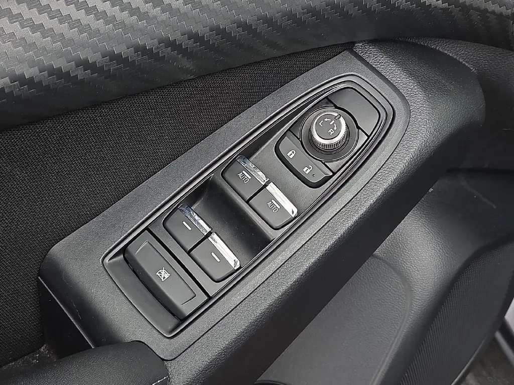 Subaru Ascent photo 17