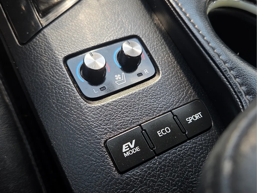 Toyota Avalon photo 20