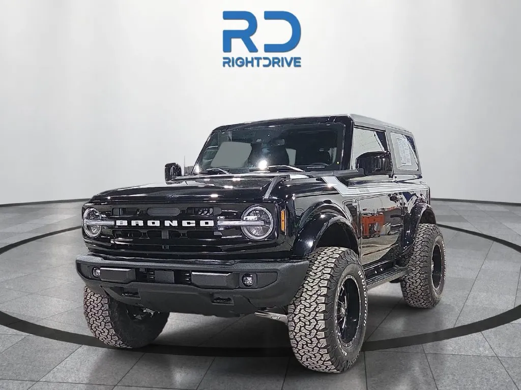 Ford Bronco photo 6