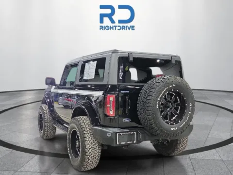More photos of 2022 Ford Bronco Outer Banks at RightDrive - 7320 Alameda, TX