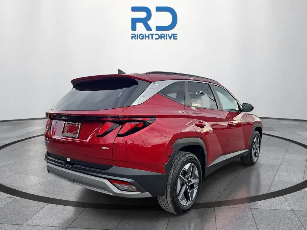 Hyundai Tucson photo 3