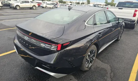 More photos of 2025 Hyundai Sonata SEL at RightDrive - 7320 Alameda, TX