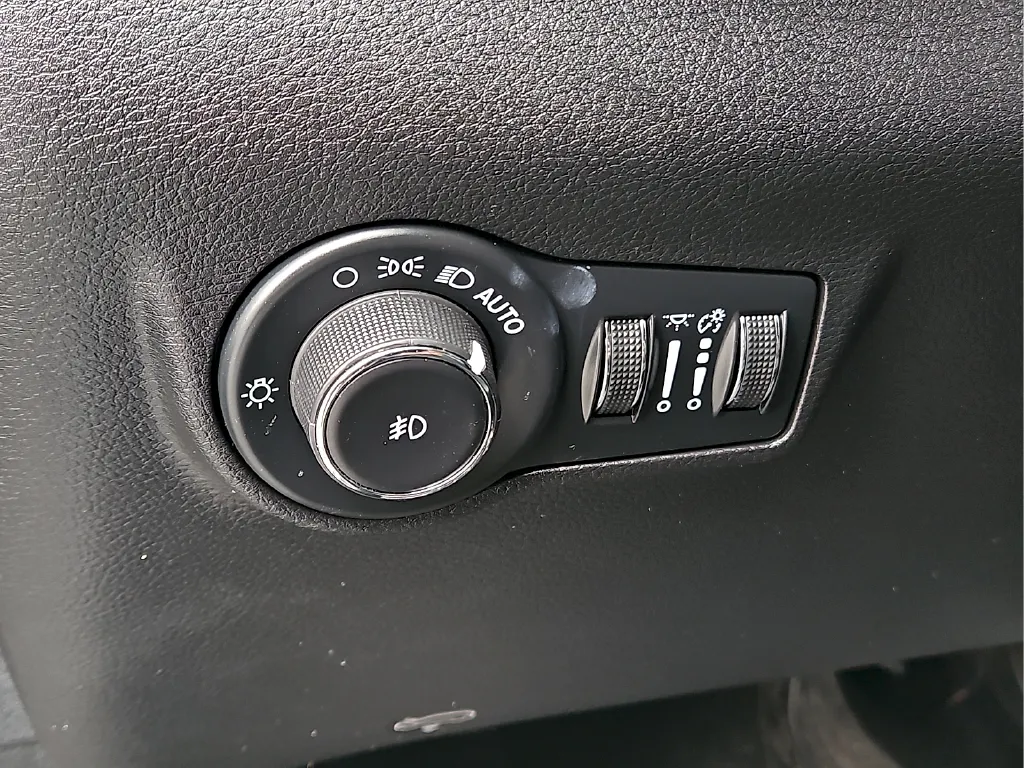 Jeep Compass photo 19