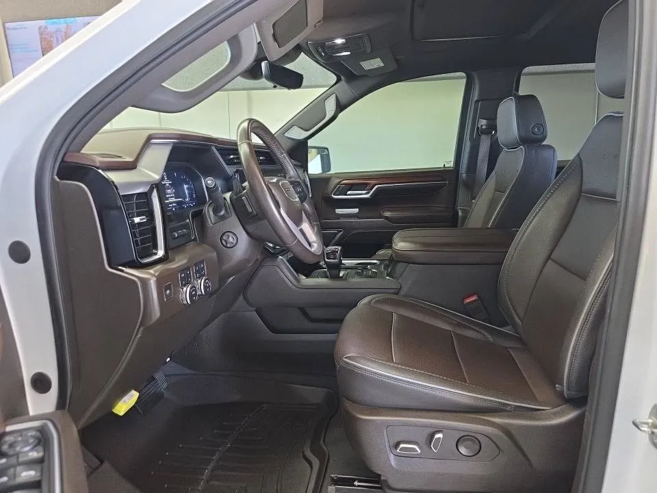 GMC Sierra photo 6