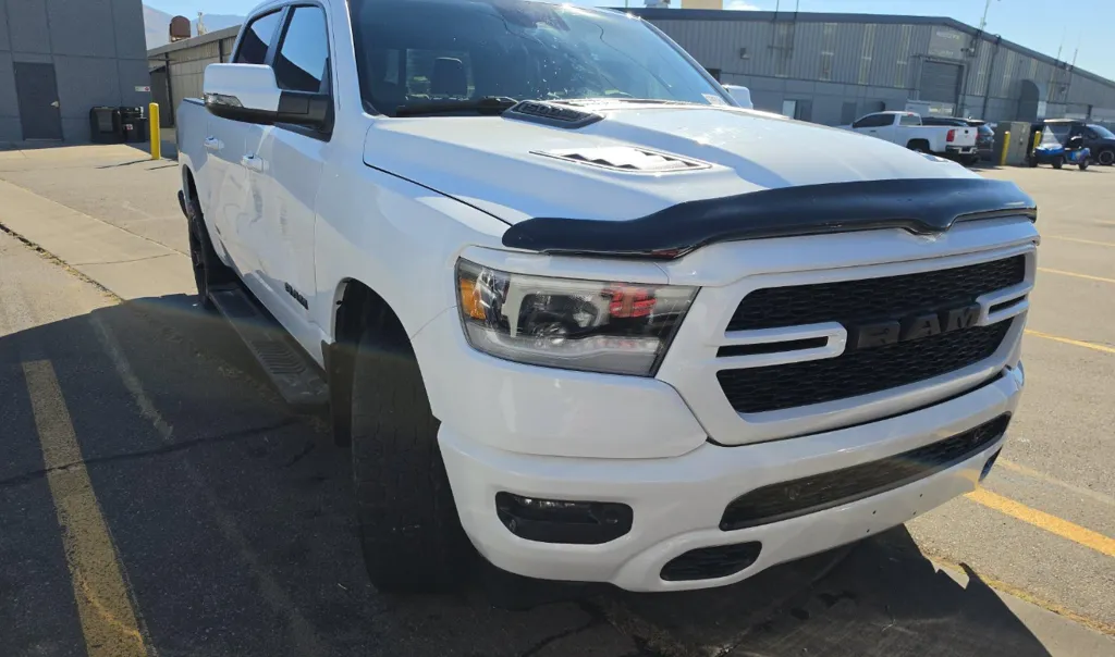 Ram 1500 photo 3