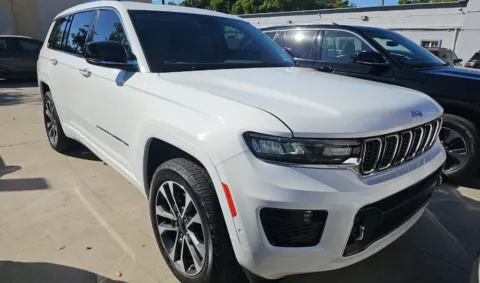 Another view of 2021 Jeep Grand Cherokee L Overland for sale in El Paso, TX at RightDrive - 7320 Alameda