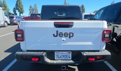 More photos of 2025 Jeep Gladiator Rubicon at RightDrive - 7320 Alameda, TX