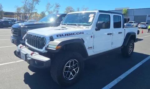Photos of 2025 Jeep Gladiator Rubicon for sale in El Paso, TX at RightDrive - 7320 Alameda