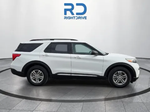 Photos of 2022 Ford Explorer XLT for sale in El Paso, TX at RightDrive - 7320 Alameda