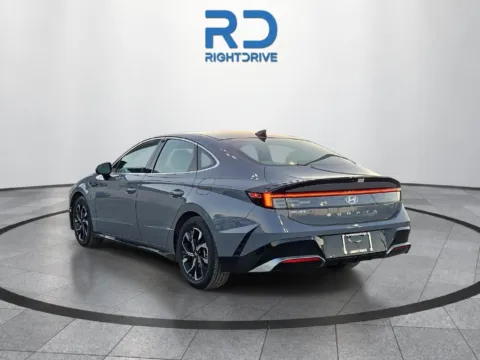 More photos of 2025 Hyundai Sonata SEL at RightDrive - 7320 Alameda, TX