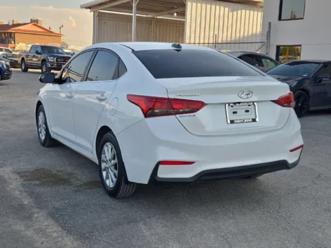 More photos of 2021 Hyundai Accent SEL at RightDrive - 7320 Alameda, TX