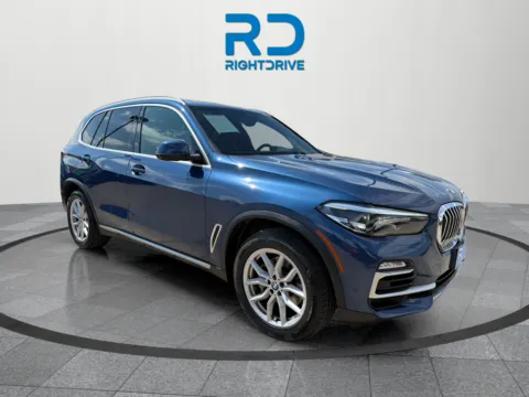 Blue 2021 BMW X5 xDrive40i for sale in El Paso, TX