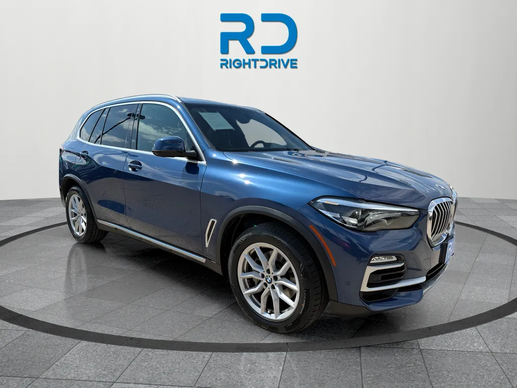 Gray 2021 BMW X5 xDrive40i for sale in El Paso, TX