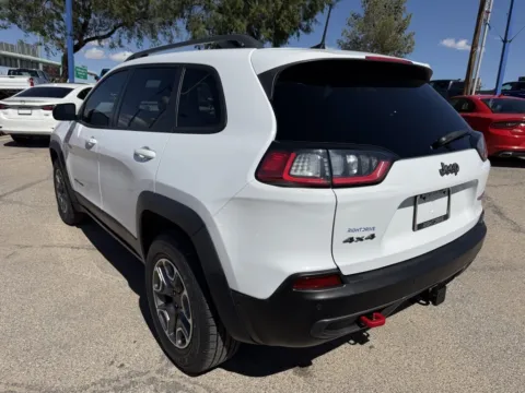 More photos of 2021 Jeep Cherokee Trailhawk at RightDrive - 7320 Alameda, TX