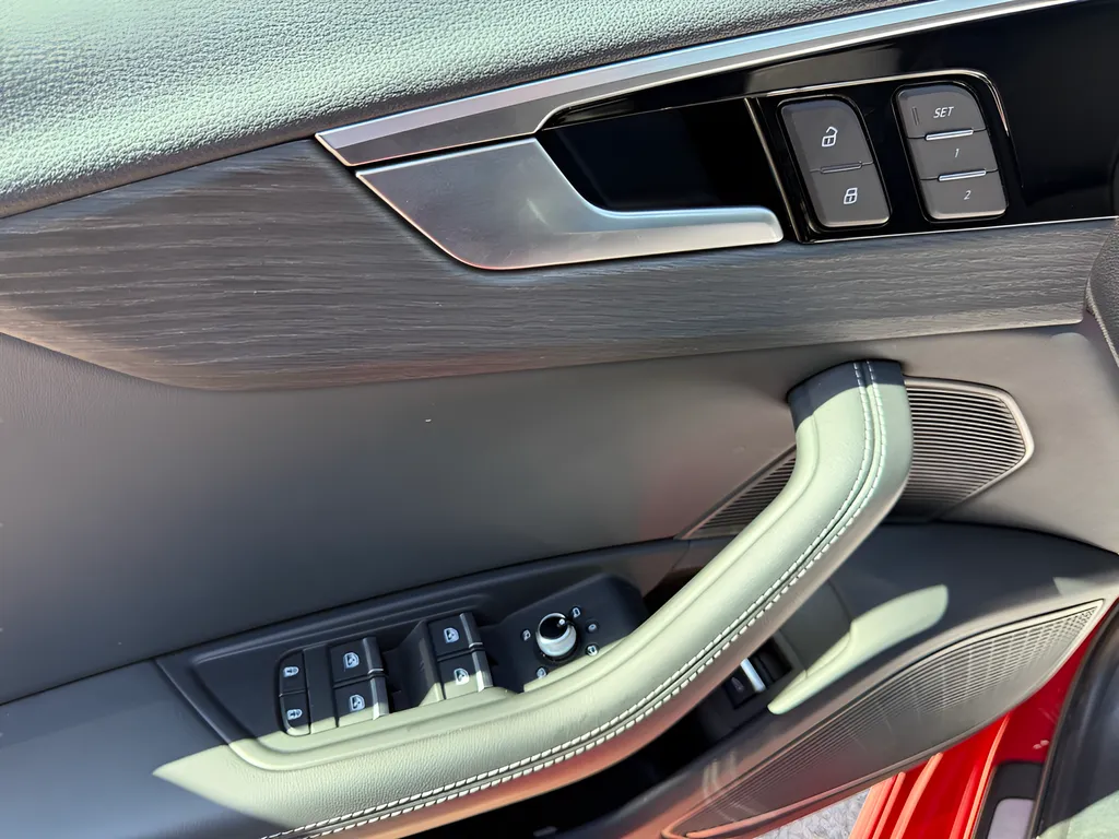 2024 Audi A4 Premium Plus - Photo 10