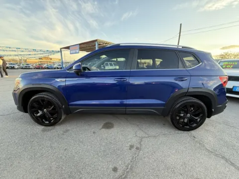 More photos of 2022 Volkswagen Taos 1.5T SE at RightDrive - 7320 Alameda, TX