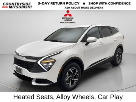 White 2025 Kia Sportage LX for sale in Countryside, IL
