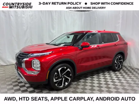 Red 2024 Mitsubishi Outlander SE for sale in Countryside, IL
