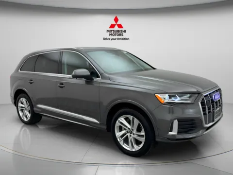 Another view of 2023 Audi Q7 45 Premium for sale in Countryside, IL at Countryside Mitsubishi