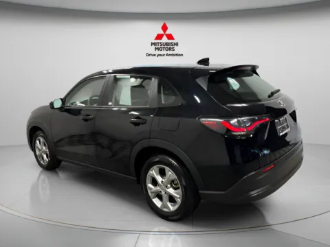 More photos of 2025 Honda HR-V LX at Countryside Mitsubishi, IL
