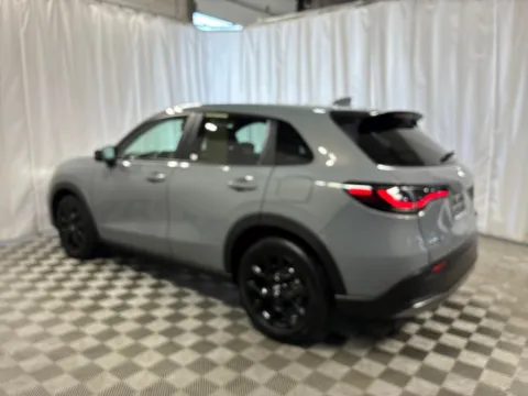 More photos of 2025 Honda HR-V Sport at Countryside Mitsubishi, IL