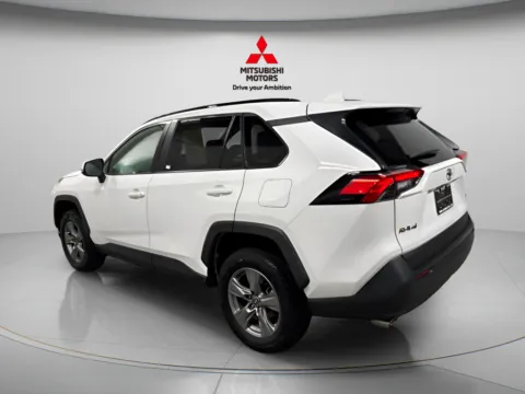 More photos of 2024 Toyota RAV4 XLE at Countryside Mitsubishi, IL